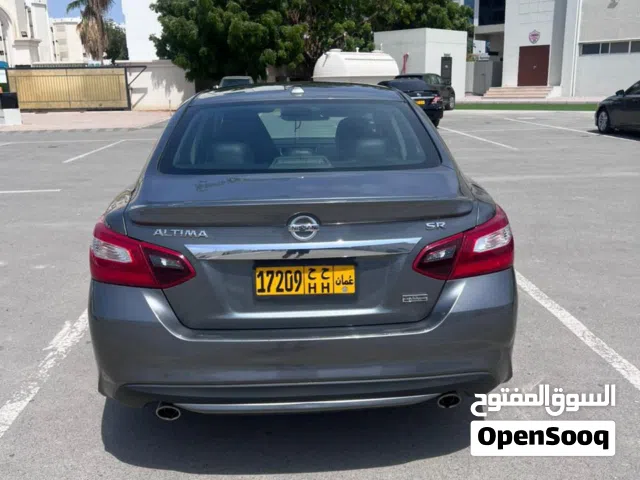 2017 نيسان التيما SR
