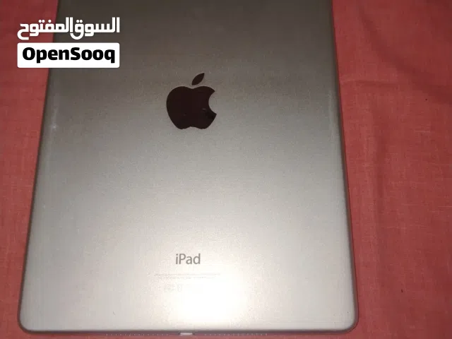 ايباد اير 2 مستعمل بحالة ممتازة 128 جيجابايت وشاحن و كفر  - شاشة 10.2 انش قابل للتفاوض
