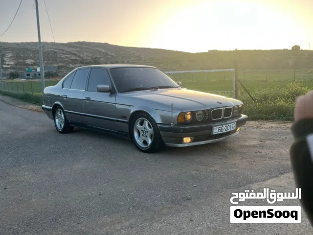 1993 بي ام دبليو الفئة 5 520