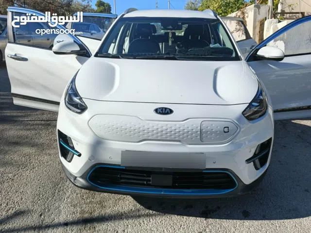 كيا نيرو 2021 فل عدا الفتحه