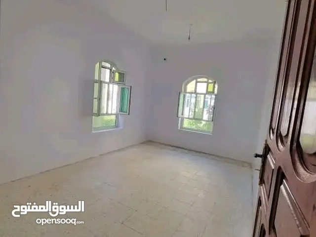 موجود معانا جميع انواع الشقق المفروش وغير مفروش الاصبحي بيت بوس حده اول ساكن