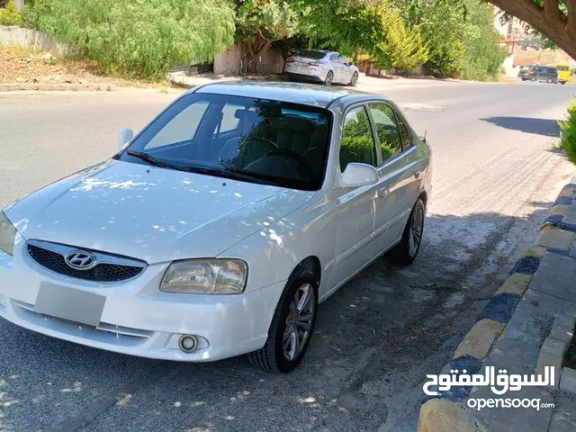 هيواندي فيرنا بحاله ممتازه موديل 2009 جير عادي محرك 1500cc