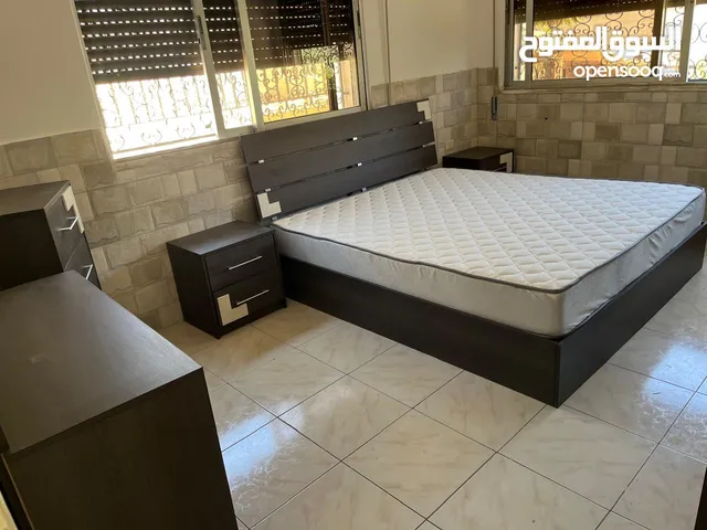 غرفة نوم كاملة للبيع مستعملة