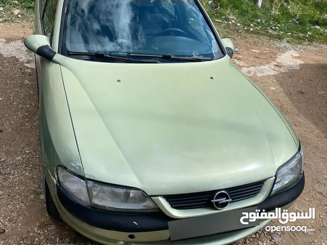 Used Opel Vectra in Amman