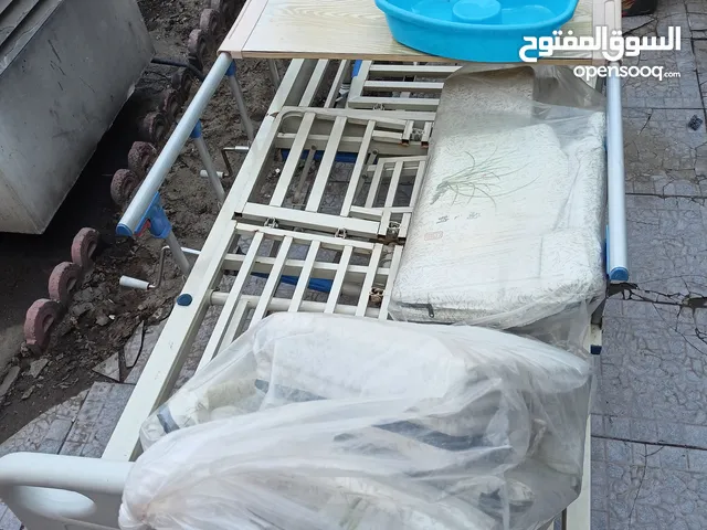 سرير طبي للبيع