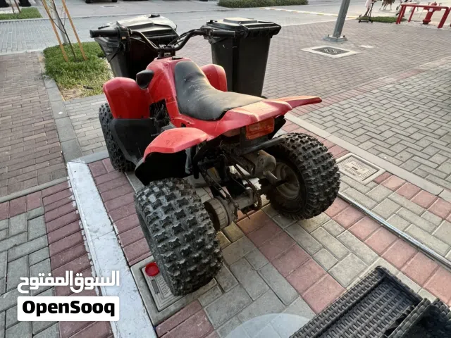 يحتاج بطاريه وموبينه