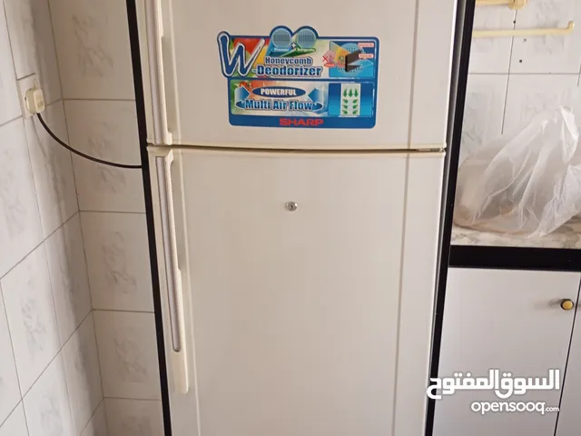 ثلاجة شارب للبيع