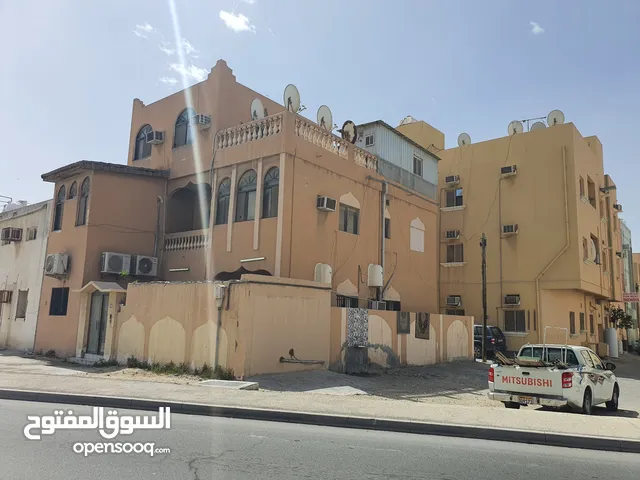 0m2 6+ Bedrooms Townhouse for Sale in Southern Governorate Riffa