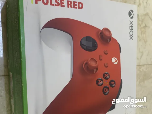 Xbox controller red.   جهاز اكس بوكس شبه جديد احمر