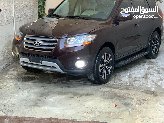 Used Hyundai Santa Fe in Amman