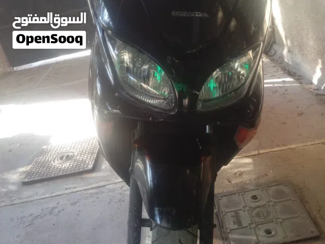 2000 هوندا Forza
