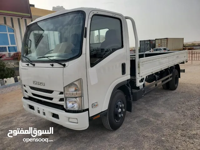 دينة إيسيزو 2025 عماني