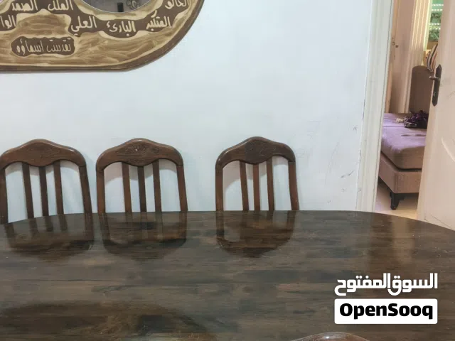 طاولة سفرة ماليزي