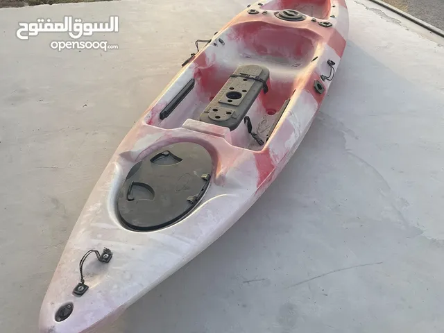 للبيع: كاياك صيد متعدد الاستخدامات