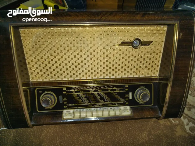 راديو قديم لمبات