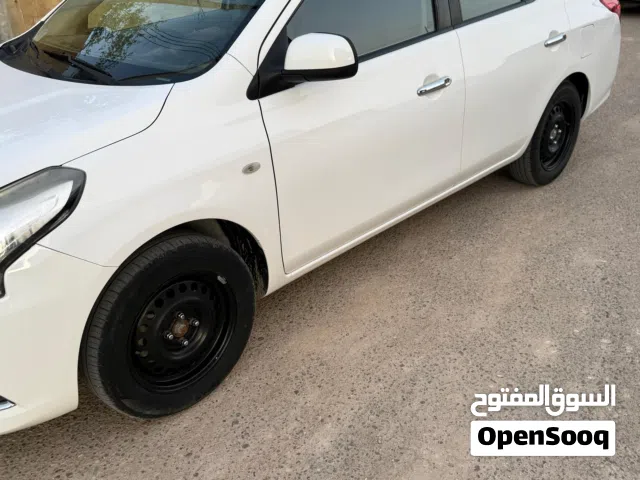 Used Nissan Sunny in Basra