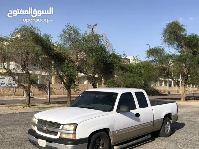Chevrolet Silverado 1500 in Al Ahmadi