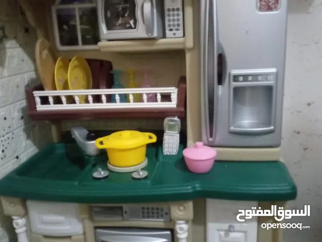 مطبخ اطفال مستعمل بحال الوكالة ماركة step 2 امريكي.