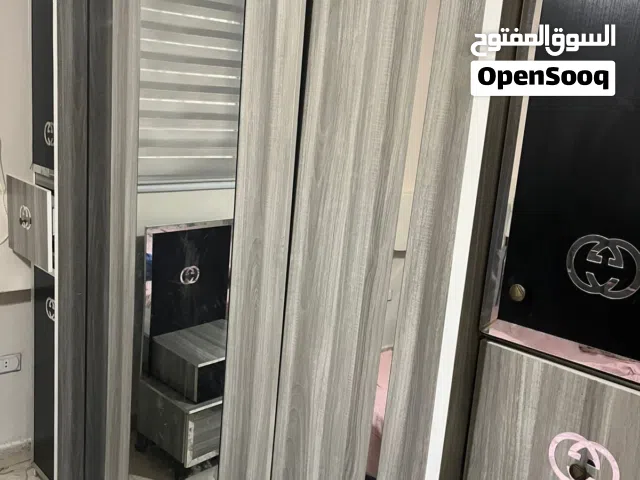 غرفة نوم + طقمين كنب + غاز غساله وبرادي زيبرا عدد 5 بسعر حرق 150  دينار من الاخر