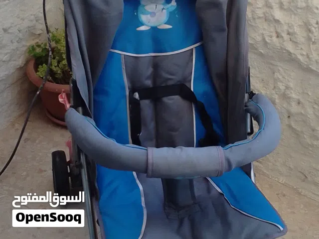 عربايه أطفال بحاله ممتازة