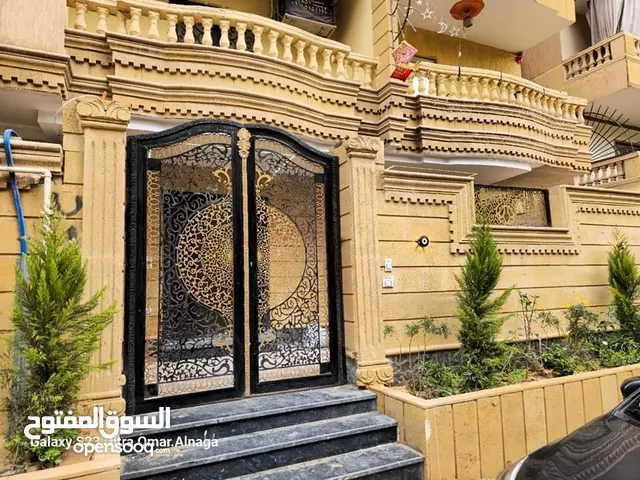 190 m2 3 Bedrooms Villa for Sale in Giza Hadayek al-Ahram