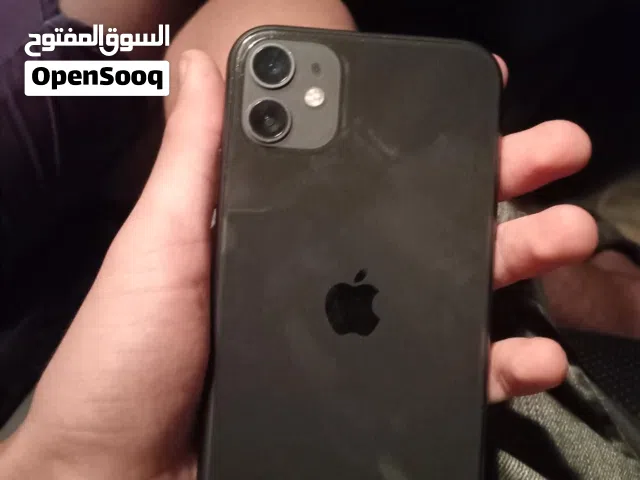 Apple iPhone 11 64 GB in Tripoli