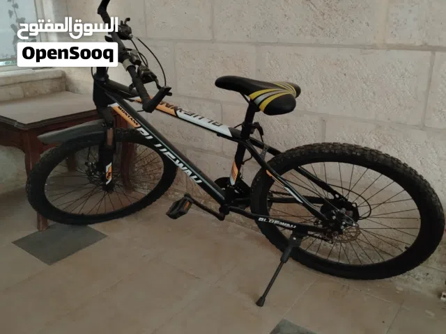 دراجة هوائية مقاس 26 بحال الجديد مستعمل مره وحده والسعر نهائي التواصل من خلال المسجات فقط