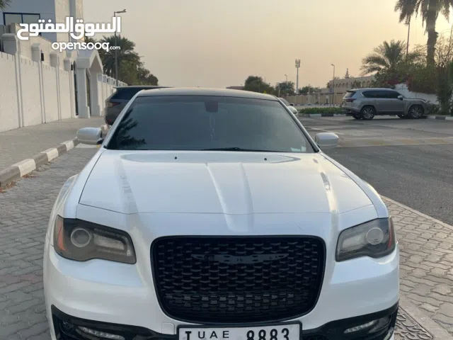 Used Chrysler 300 in Sharjah