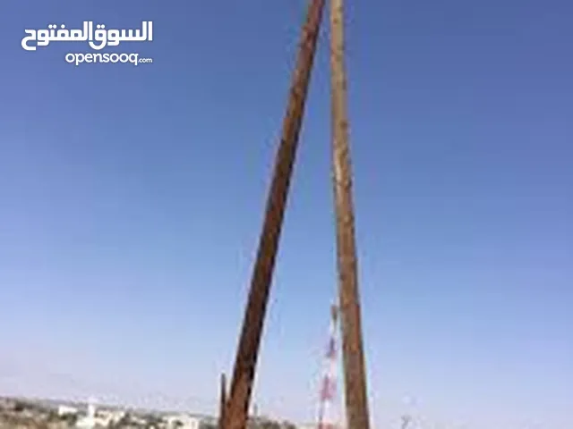 عمود كهرباء خشبي (خارجي)