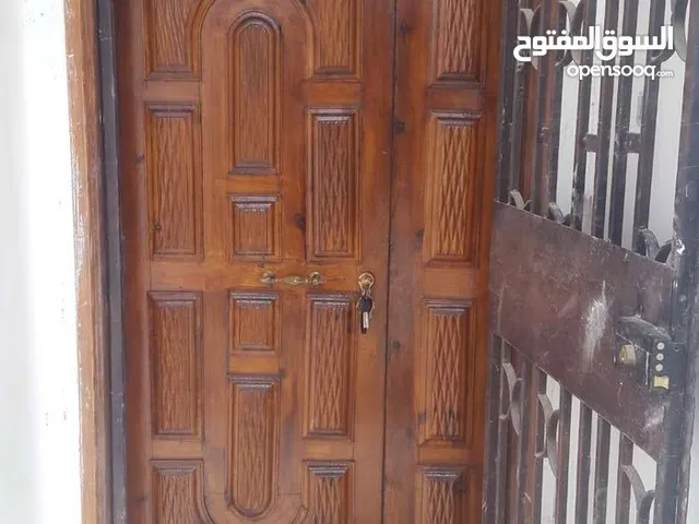 97 m2 2 Bedrooms Townhouse for Rent in Tripoli Souq Al-Juma'a