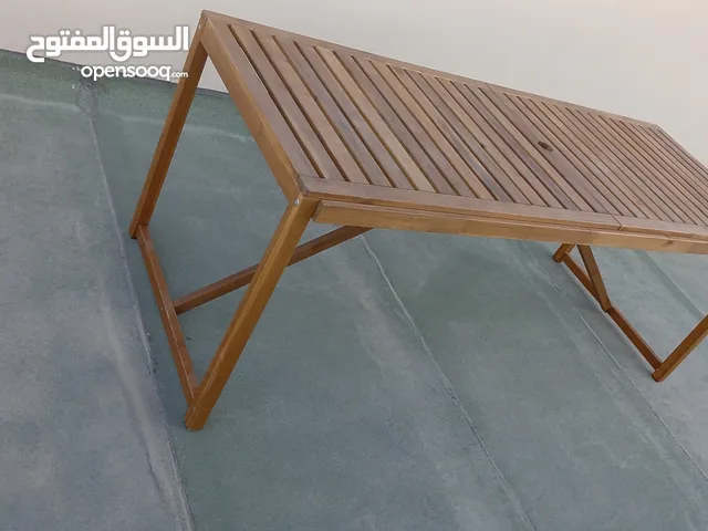 طاولة خارجية للحوش أو السطح