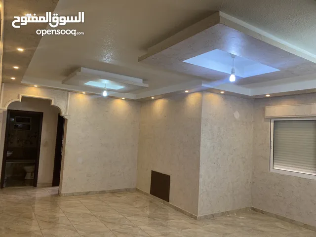 128 m2 3 Bedrooms Apartments for Rent in Zarqa Al Zarqa Al Jadeedeh