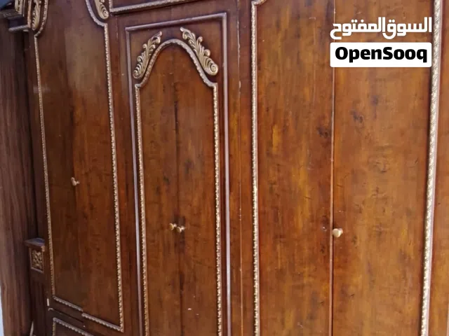 اي غرفه نوم مستعمل نضيف بحال الوكاله