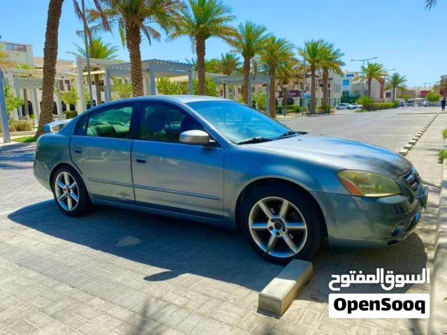 Well maintained Nissan Altima for sale only in BHD 1050