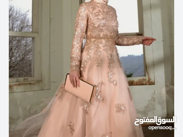 فستان سهرة حجاب ، ماركة setrms,مبطن كامل،فخم جميل جدا، بحالة ممتازة ، سايز 40
