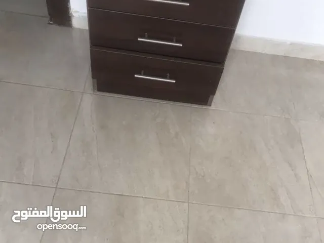 للبيع بداعي السفر