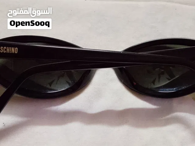 نظارة شمس أصلية 100% من Moschino الإيطالية