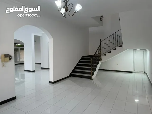 Villa for rent in Ghubrah فلة للايجار غبرة