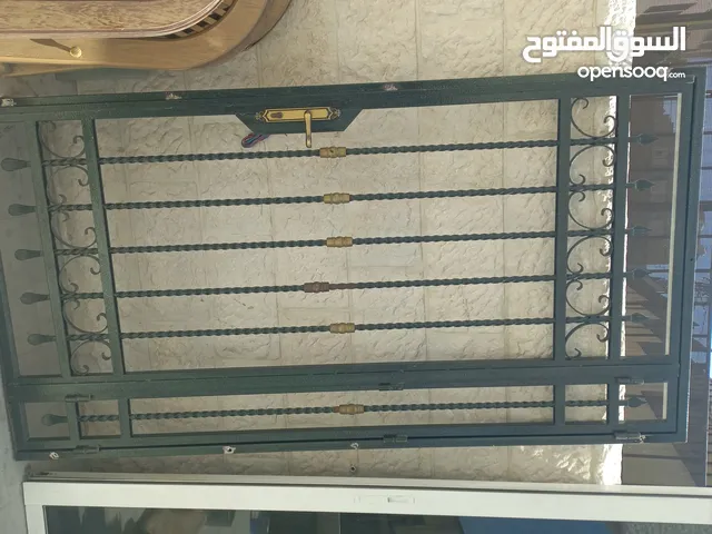 باب حمايه بحال الوكاله ارتفاع 215 عرض 115