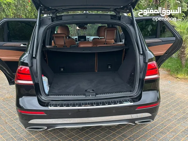 Mercedes Benz GL-Class 2018 in Bouznika