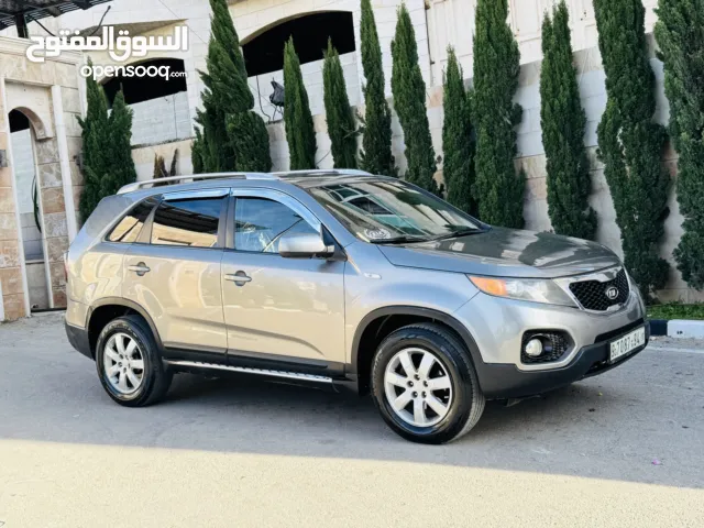 Used Kia Sorento in Hebron