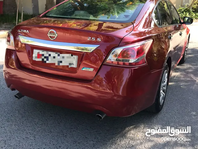 نيسان التيما
