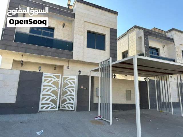 فيلا للبيع في عجمان منطقه الياسمين شامل الماي والكهرباء والمكيفات طابقين و روف بسعر لقطه   ..