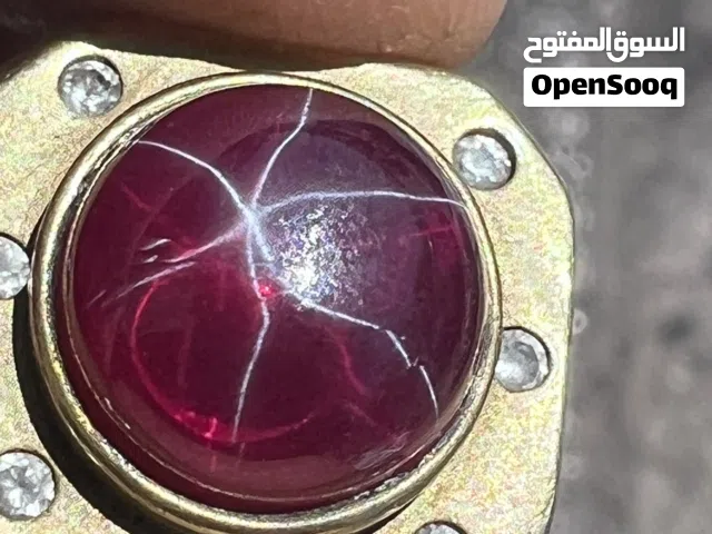 خاتم من الياقوت النجمي