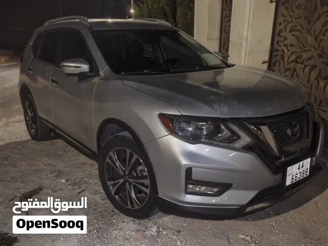 2018 نيسان روج SL