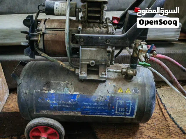 كمبريسر اينهل 25 لتر شغال بحالة ممتازة مع فرد دهان وبرابيش واحد 5 متر واحد 2 متر للبيع