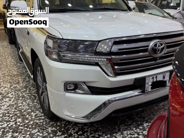 2018 Toyota Land Cruiser GXR