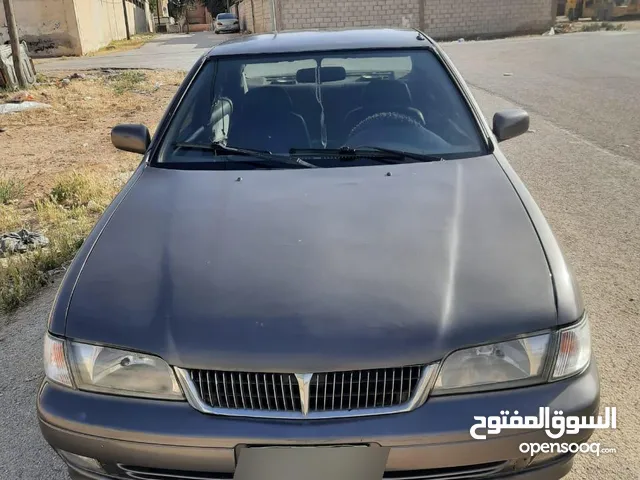 Used Nissan Sunny in Zarqa
