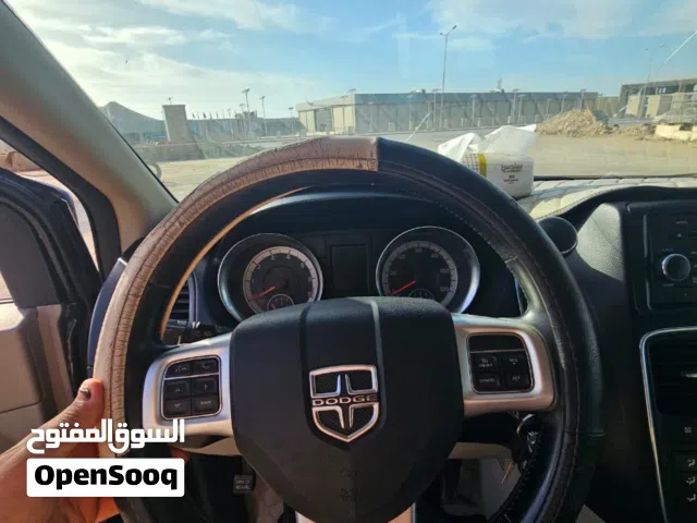 2014 دودج كارافان SXT Plus