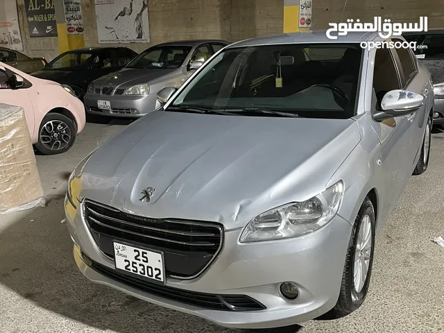 Peugeot 301 2017 in Amman